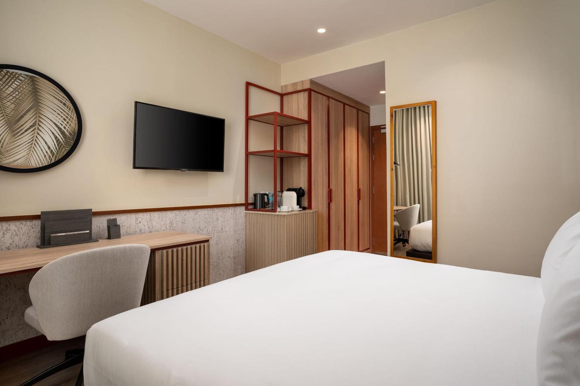 Protea Hotel By Marriott Luanda Esterno foto