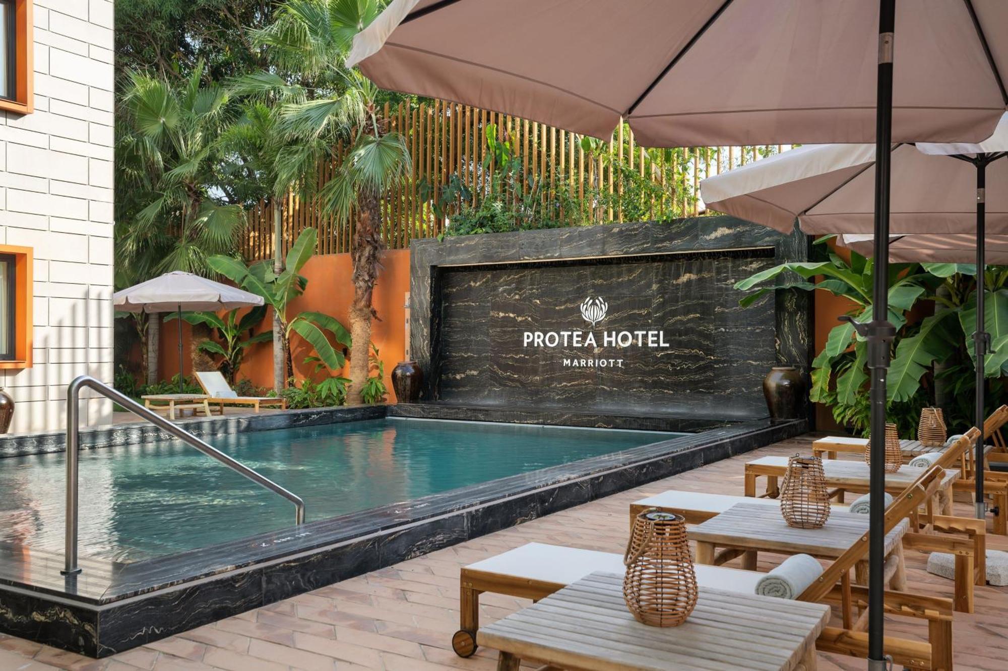 Protea Hotel By Marriott Luanda Esterno foto